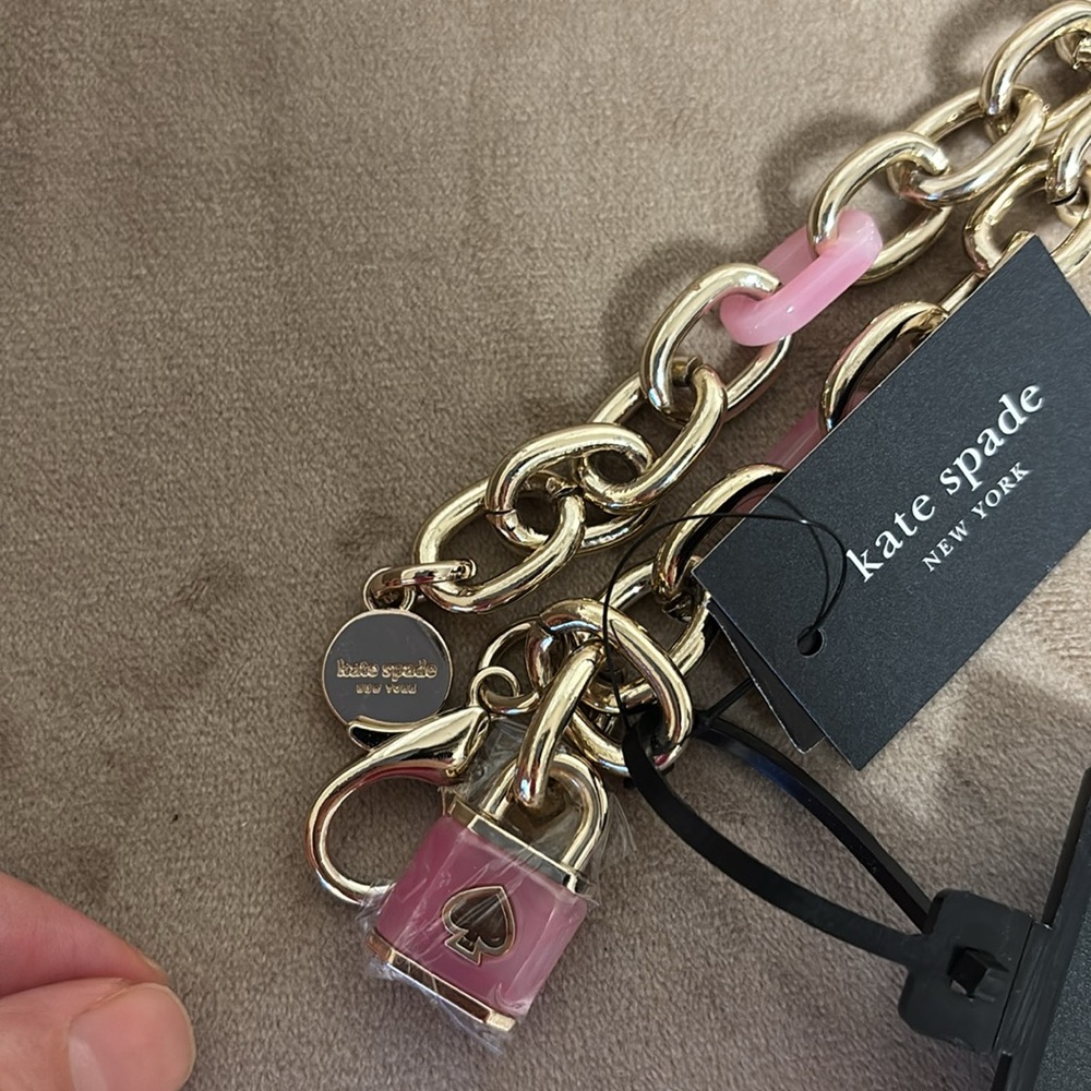 Kate Spade Light Gold & Pink Metal Chain link Belt with lock charm size Small/M - Picture 5 of 8